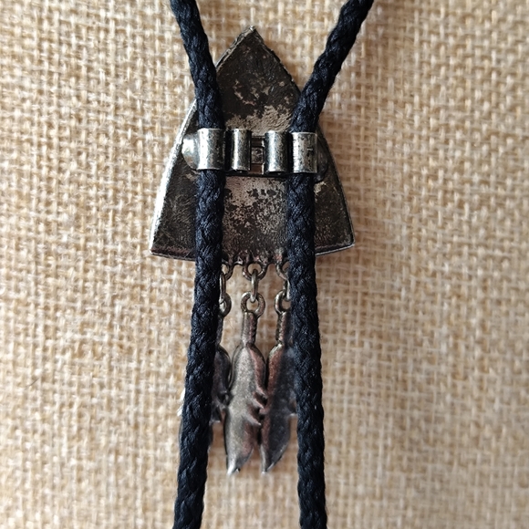 3/$25💙Vintage Bolo Ties - Picture 3 of 8